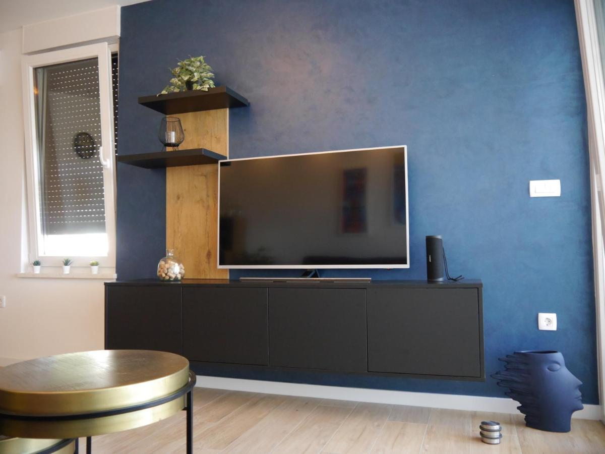 Apartment "Mon Ami" Traù Esterno foto
