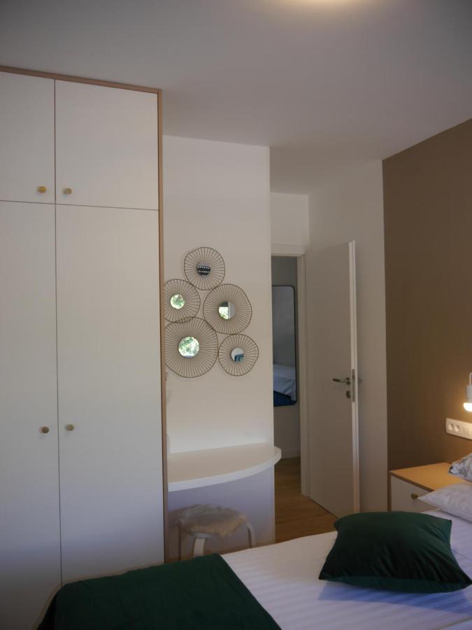 Apartment "Mon Ami" Traù Esterno foto